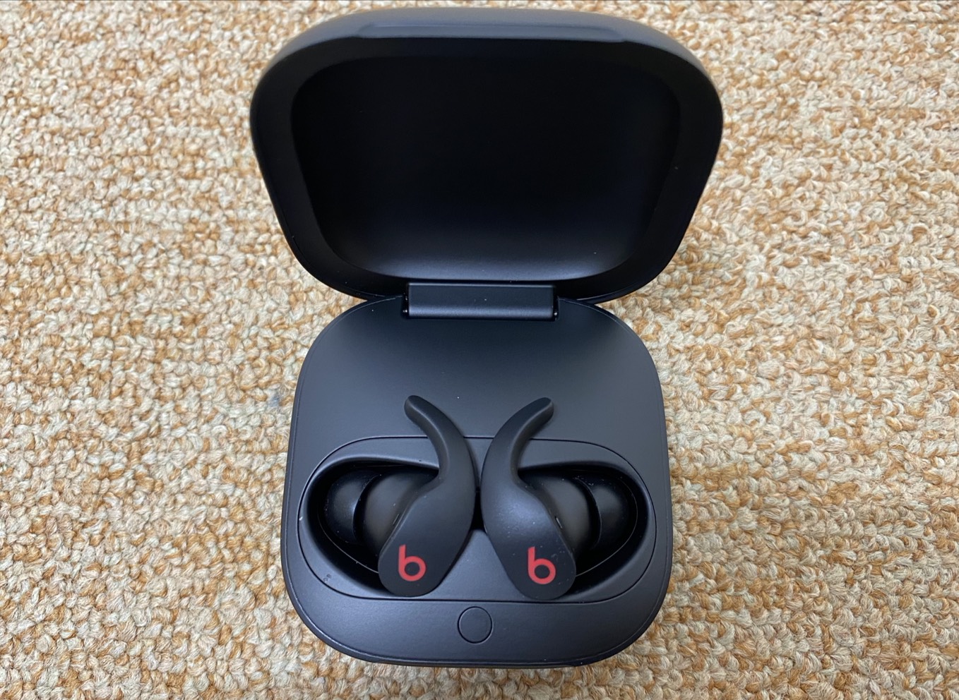 ■ビーツ・エレクトロニクス Beats Fit Pro MK2F3PA/A [Beatsブラック]※リファビッシュ品